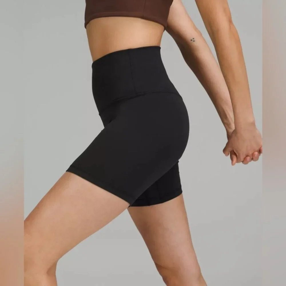 NWT Lululemon Align 6" Short, Size 4 - Picture 15 of 16